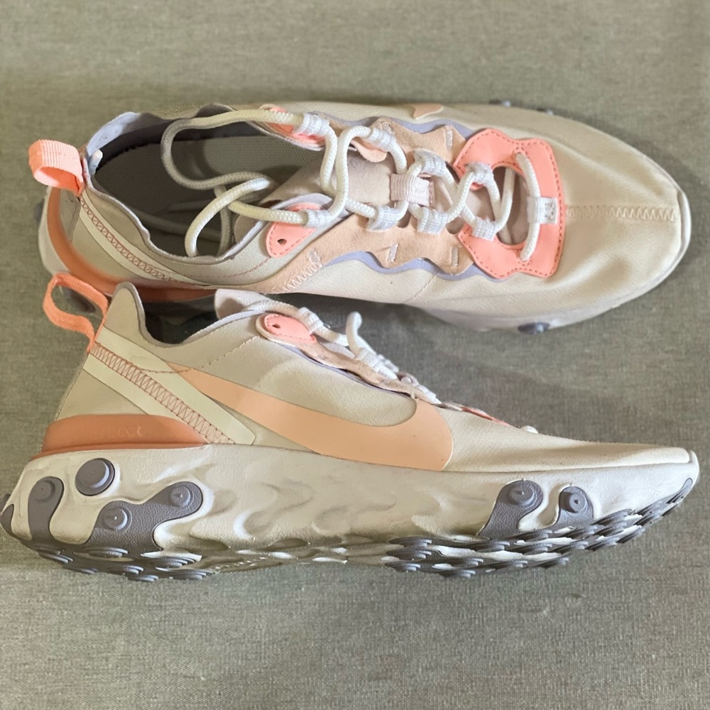 Womens Nike React Element 55 'Pale Pink’